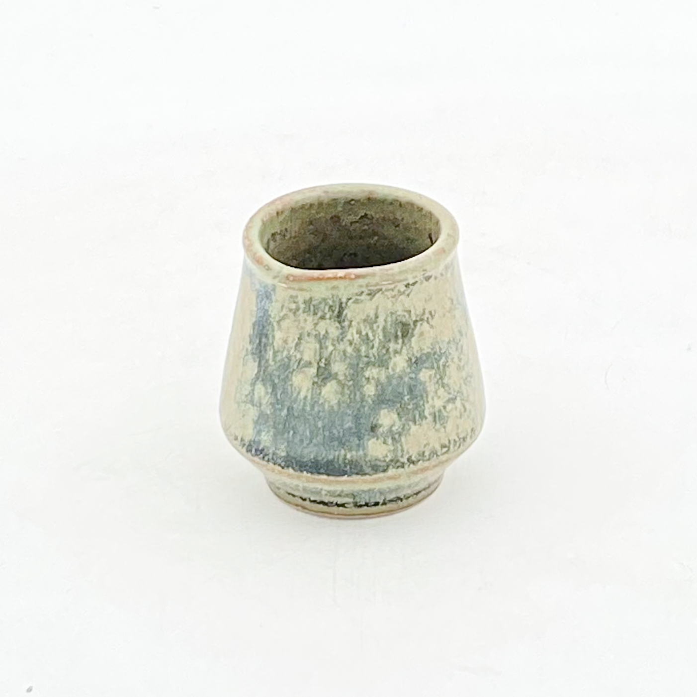 Vertedor Angular Chico con Pata 2oz-Verde Mineral