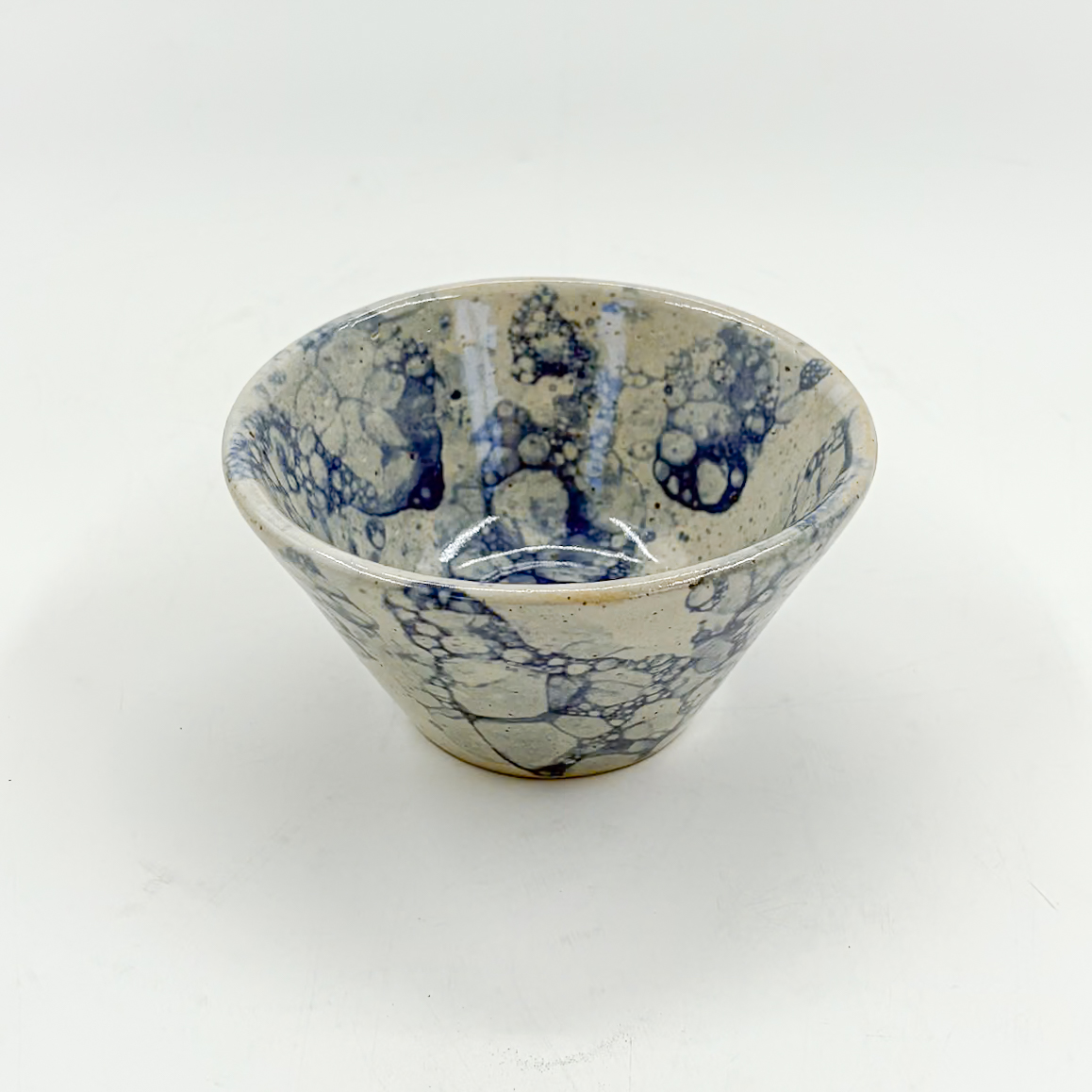 Tazon Conico 15x9cm-Blanco Burbuja Azul