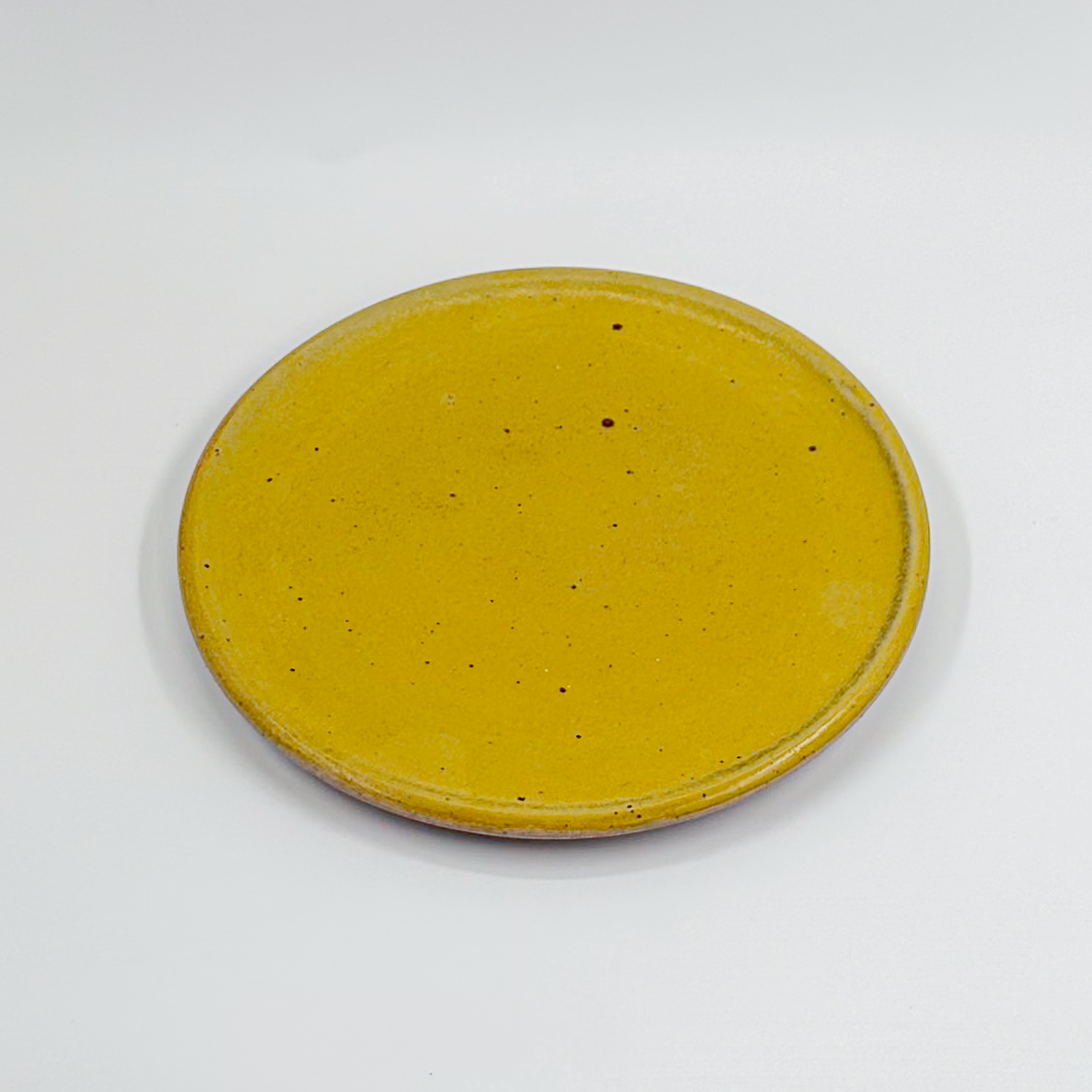 Plato Plano 19cm-Amarillo Mate