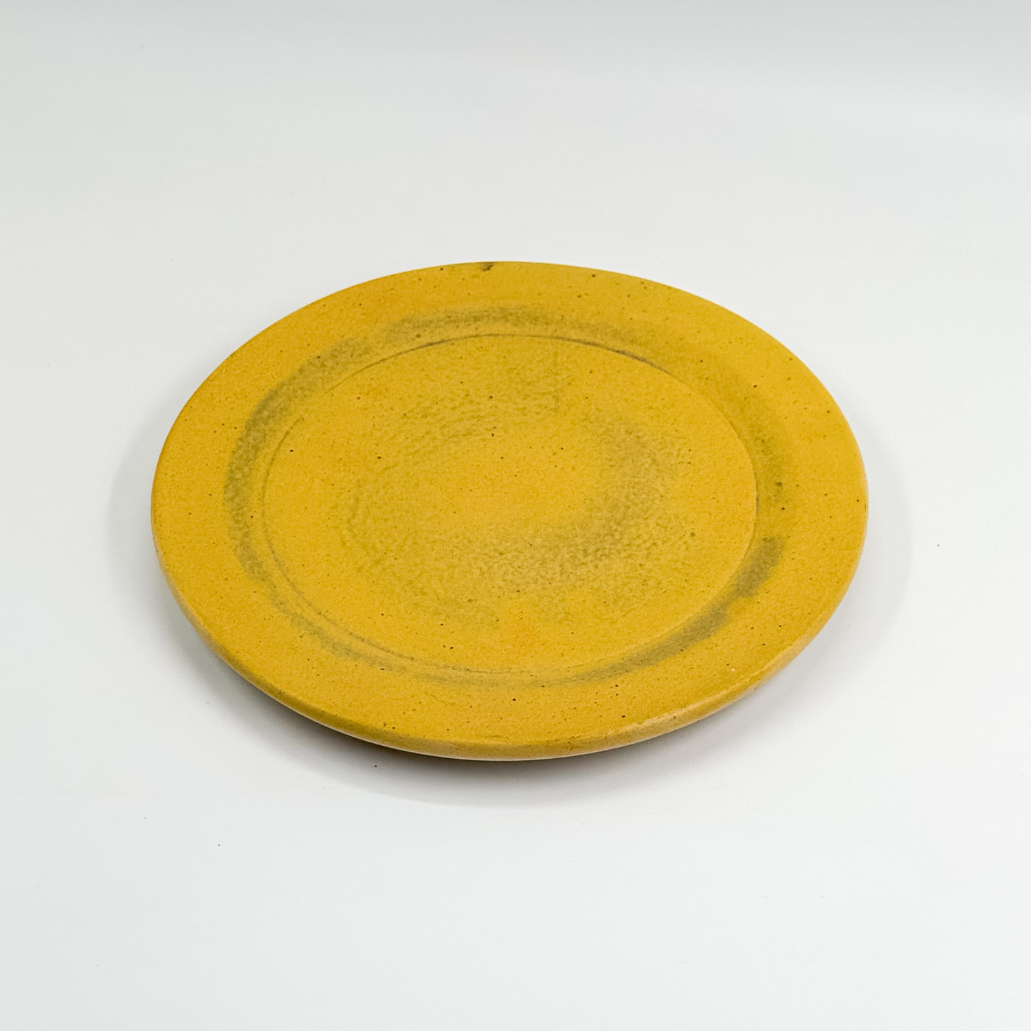 Plato con Orilla 23cm-Amarillo Mate