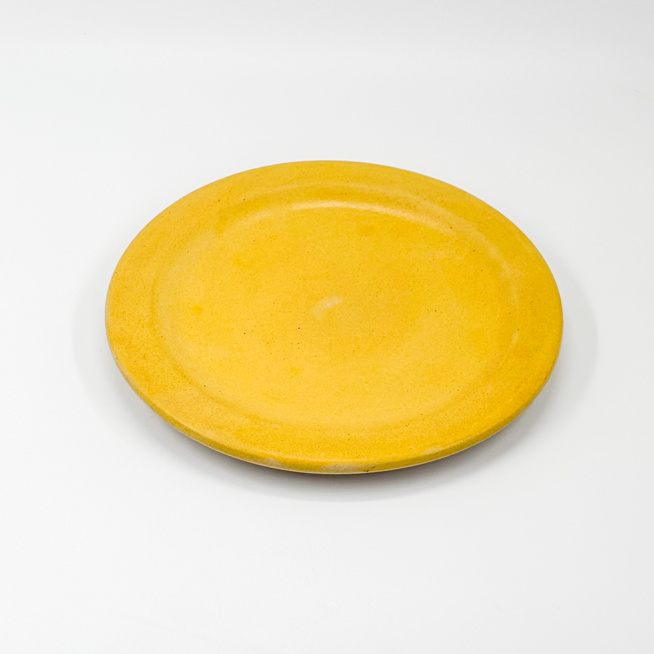 Plato Plano con Borde 23cm-Amarillo Mate