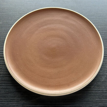 Plato Plano 27cm-Pasta Natural interior Cafe Mate