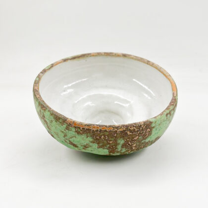 Tazon con Pata Irregular 16x7cm-Verde Mineral interior Blanco Satin