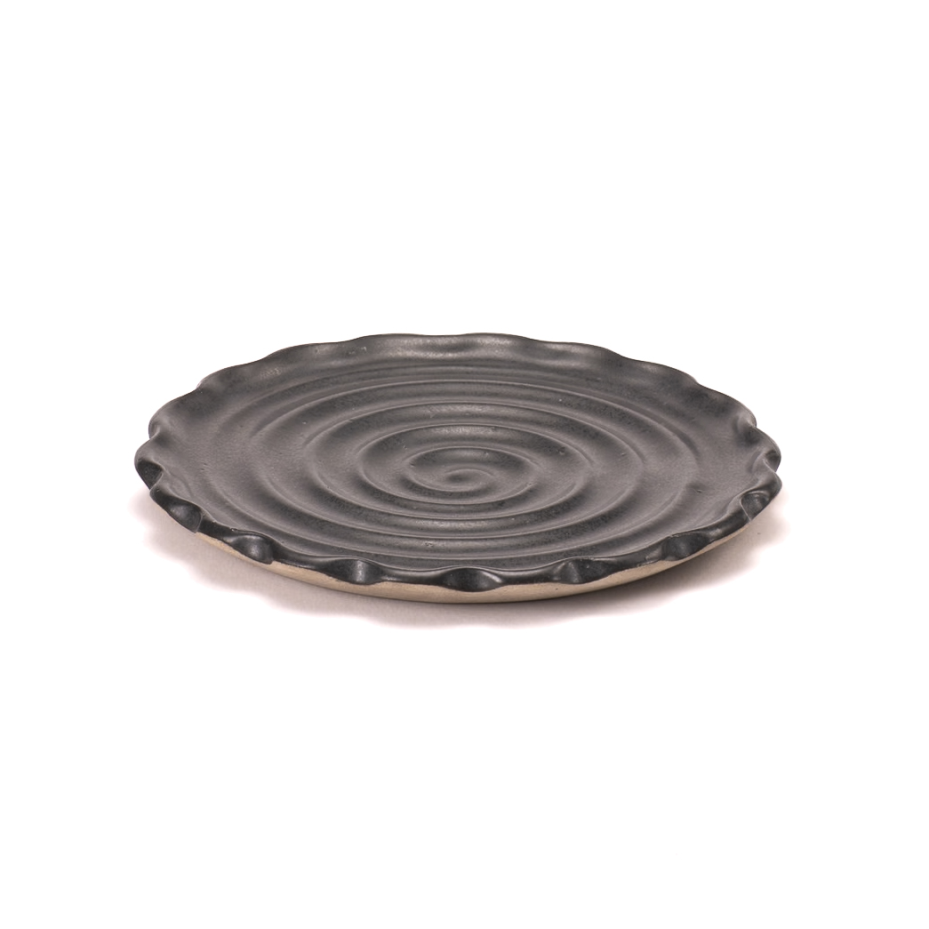 Plato Plano con Olanes 19cm-Negro mate