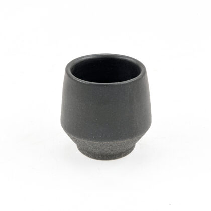 Vaso Angular 10oz-Negro Mate y Engobe Negro