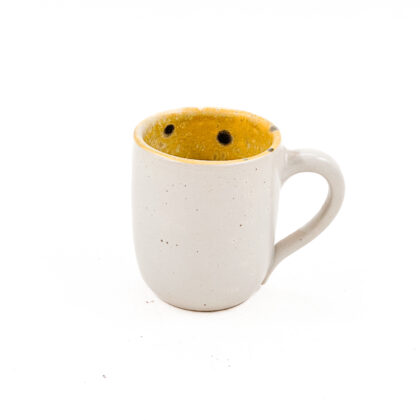 Taza Boleada 3oz-Blanco Interior Amarillo Jaspeado Negro