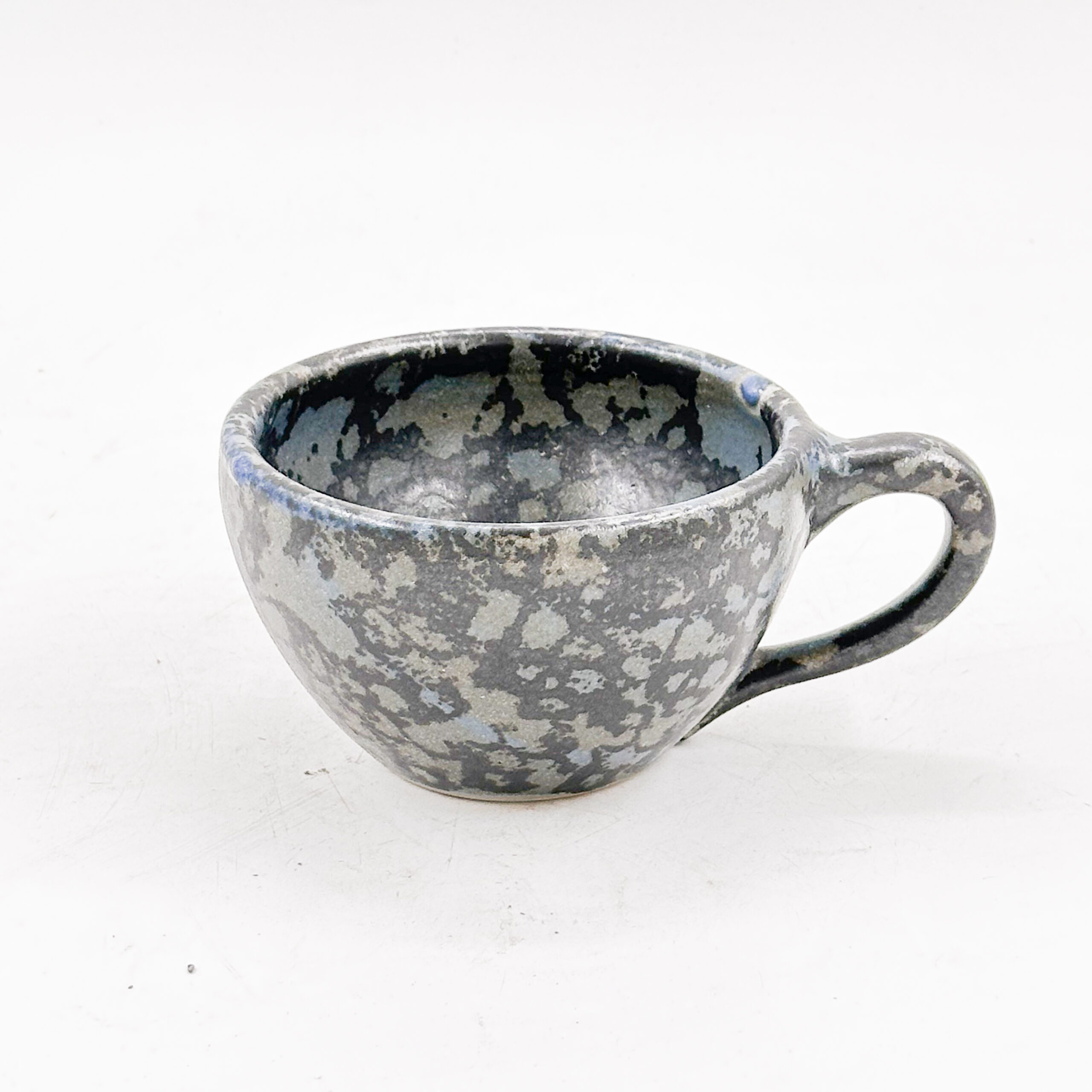 Taza Latte 12oz-Negro Lumbre y Azul