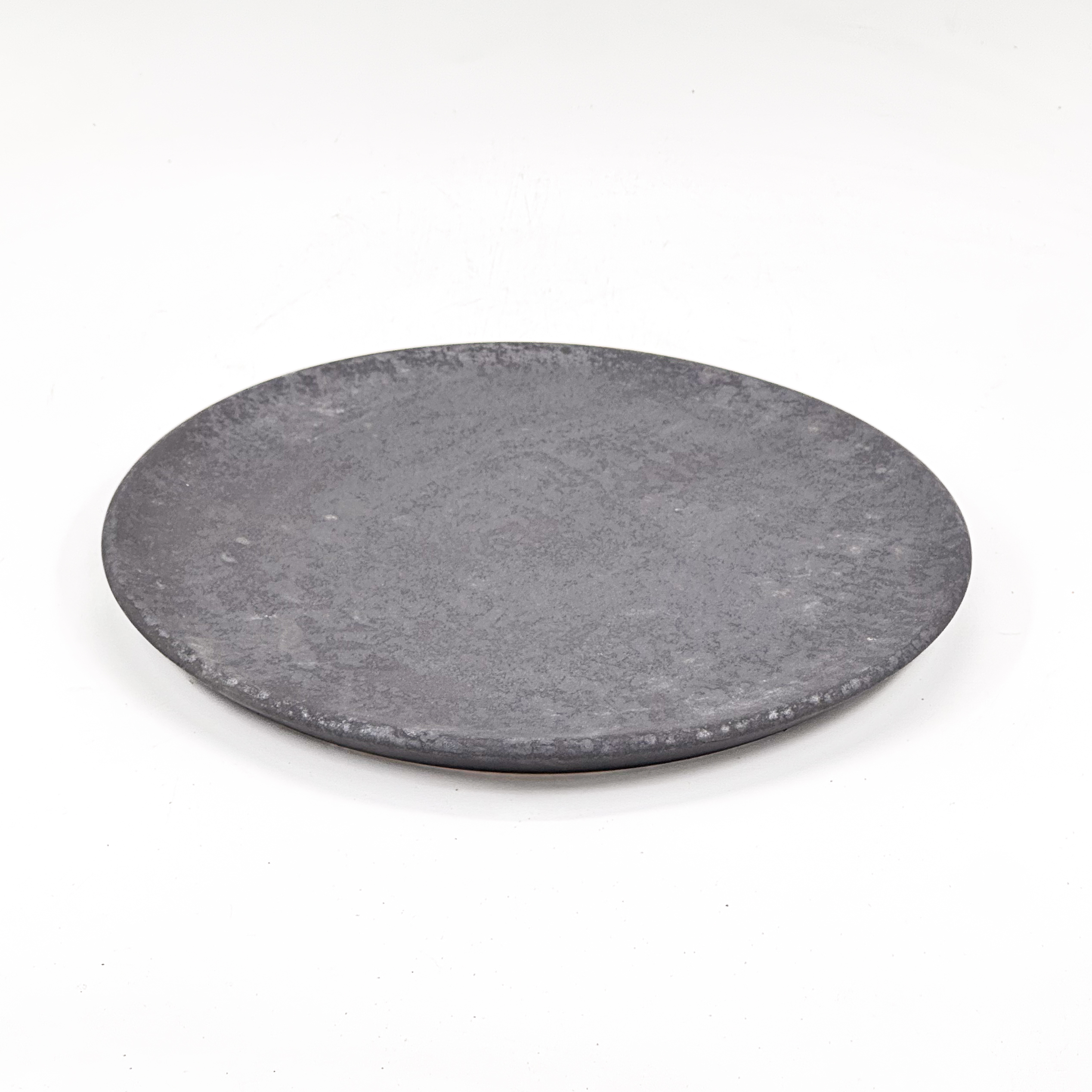 Plato Plano 28cm-Negro Lumbre