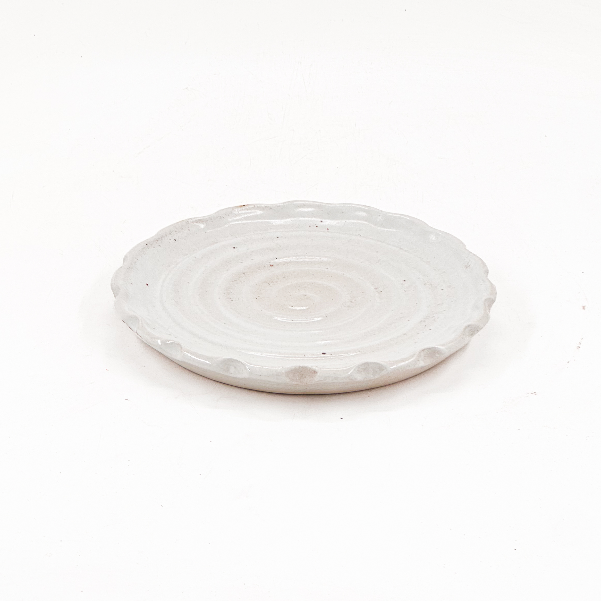 Plato Plano con Olan 19cm-Blanco Satin