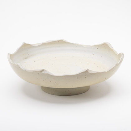 Plato Pedestal Irregular 28cm-Blanco Mate
